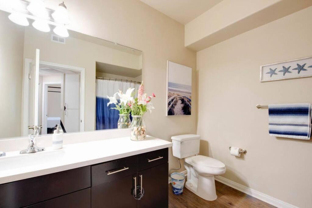 The Nest A Spacious 1 Bedroom Apartment With A Pool View Los Angeles Kültér fotó